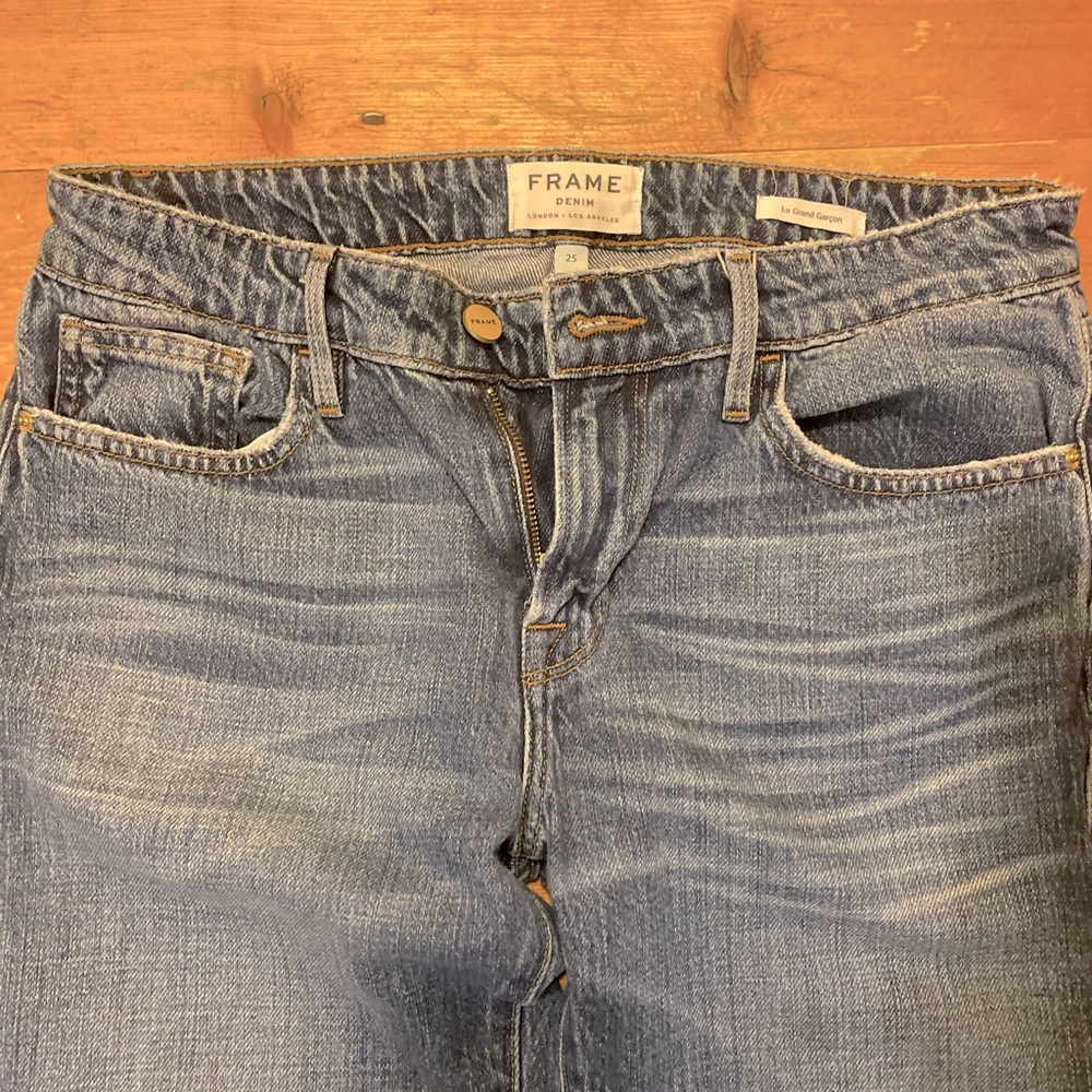 Like new Frame jeans. Style is Le Grand Garçon, size 25